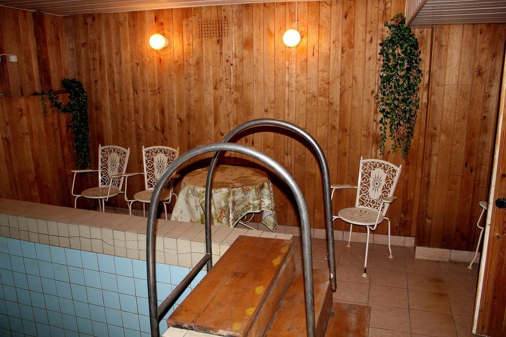 Hotell Paeaesuke Jõhvi 외부 사진